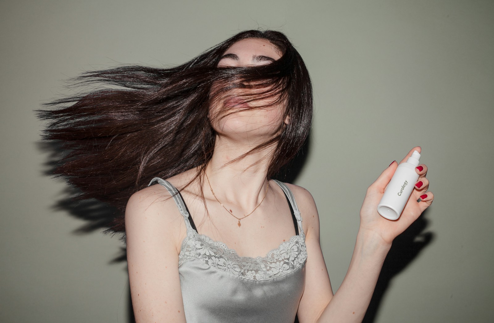 Choosing a Good Shampoo for Oily Hair